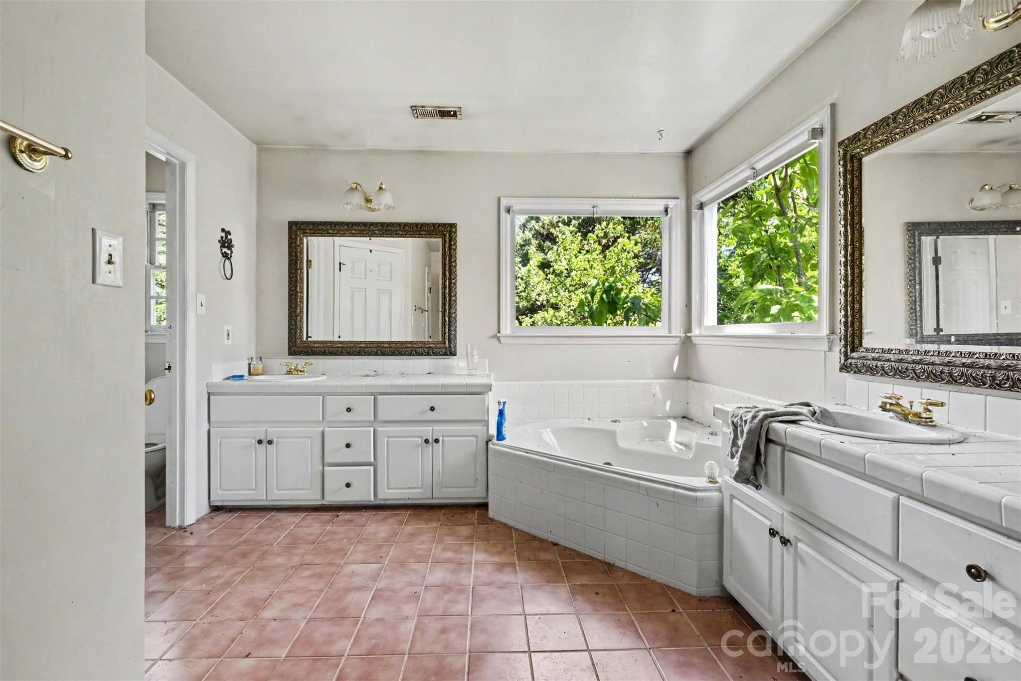 1504 Plantation Trail Gastonia NC 28056