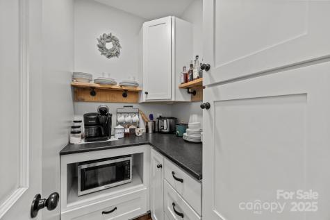 131 Tobacco Trail Canton NC 28716