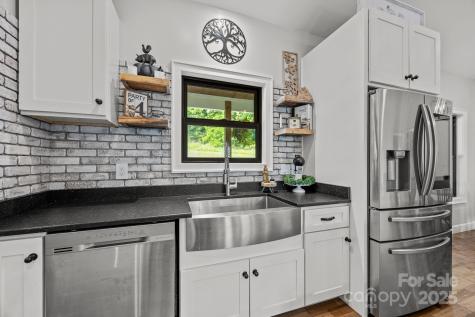 131 Tobacco Trail Canton NC 28716