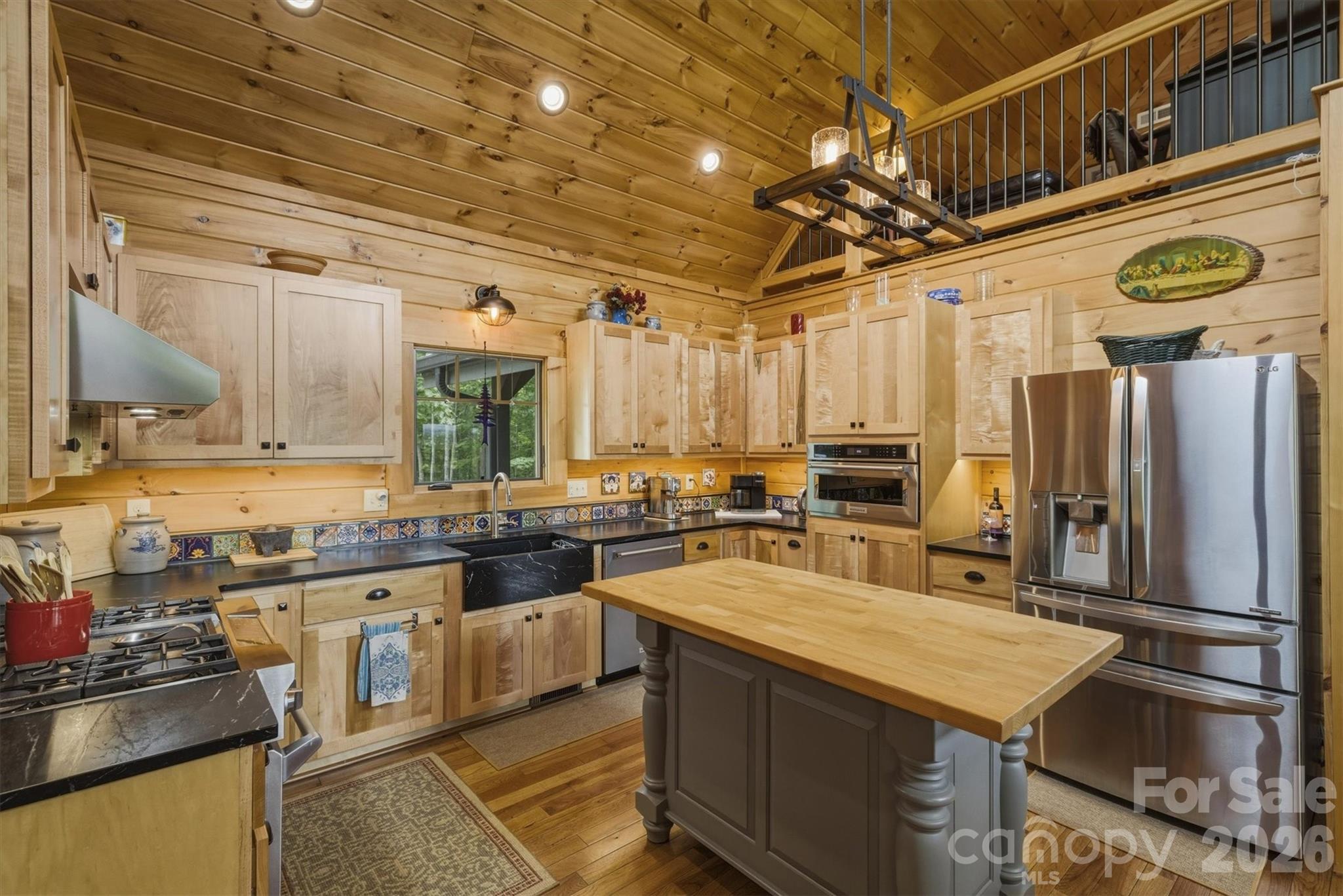 39 Lakeside Path Nebo NC 28761