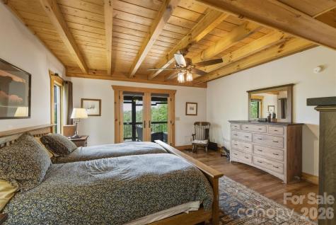 39 Lakeside Path Nebo NC 28761