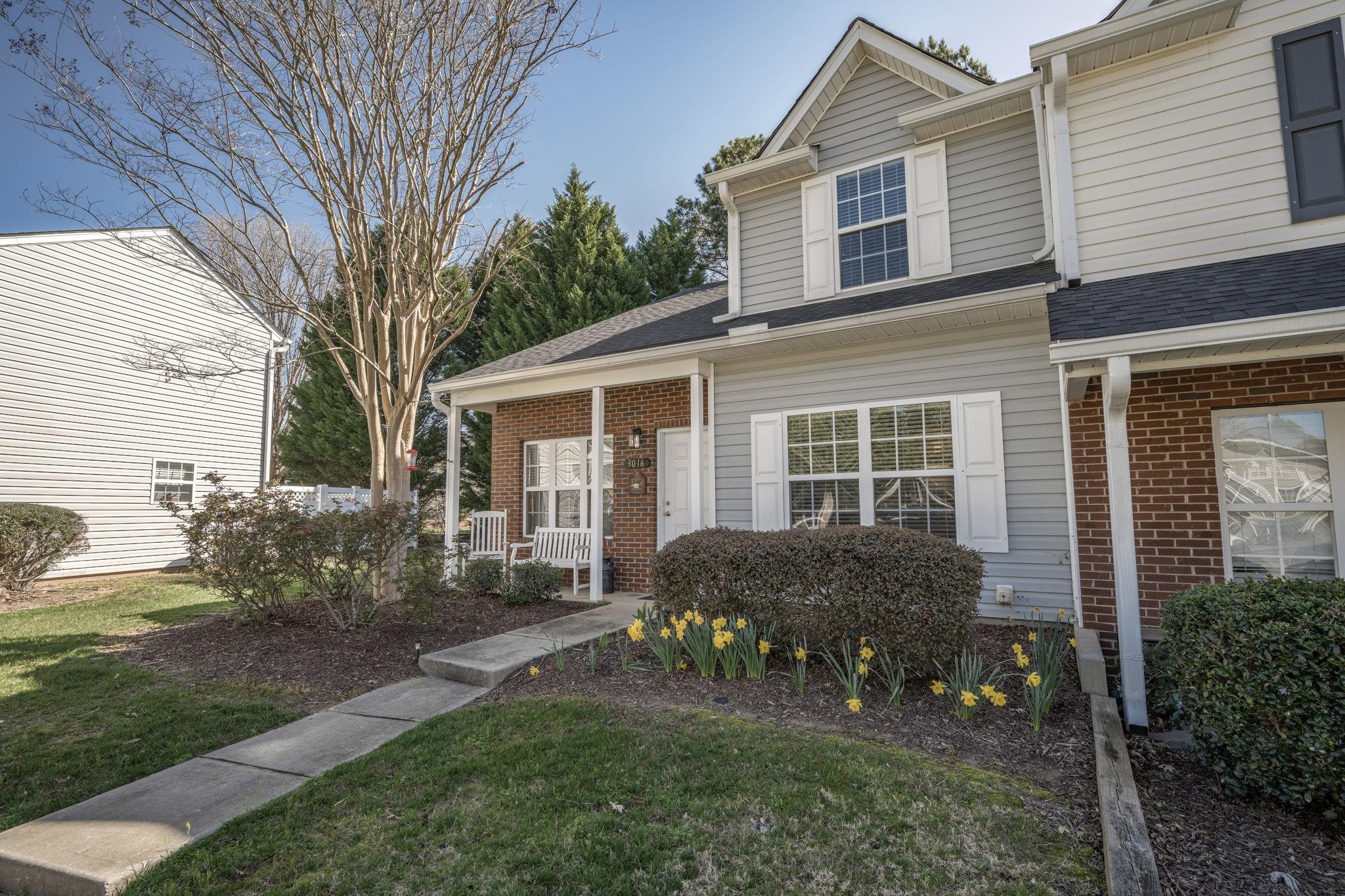 3016 Mayer House Court Charlotte NC 28214