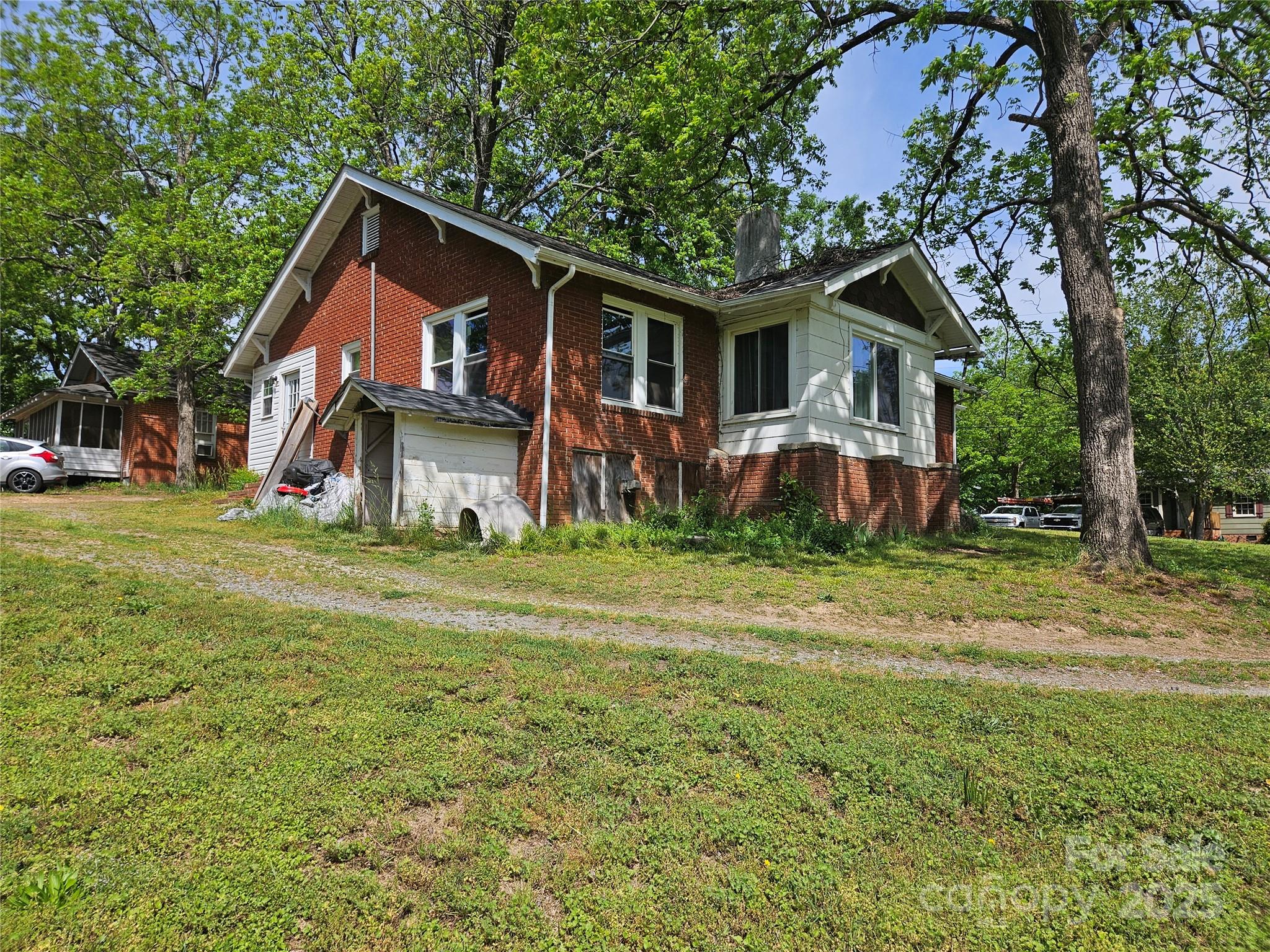 621 Benton Street Monroe NC 28110