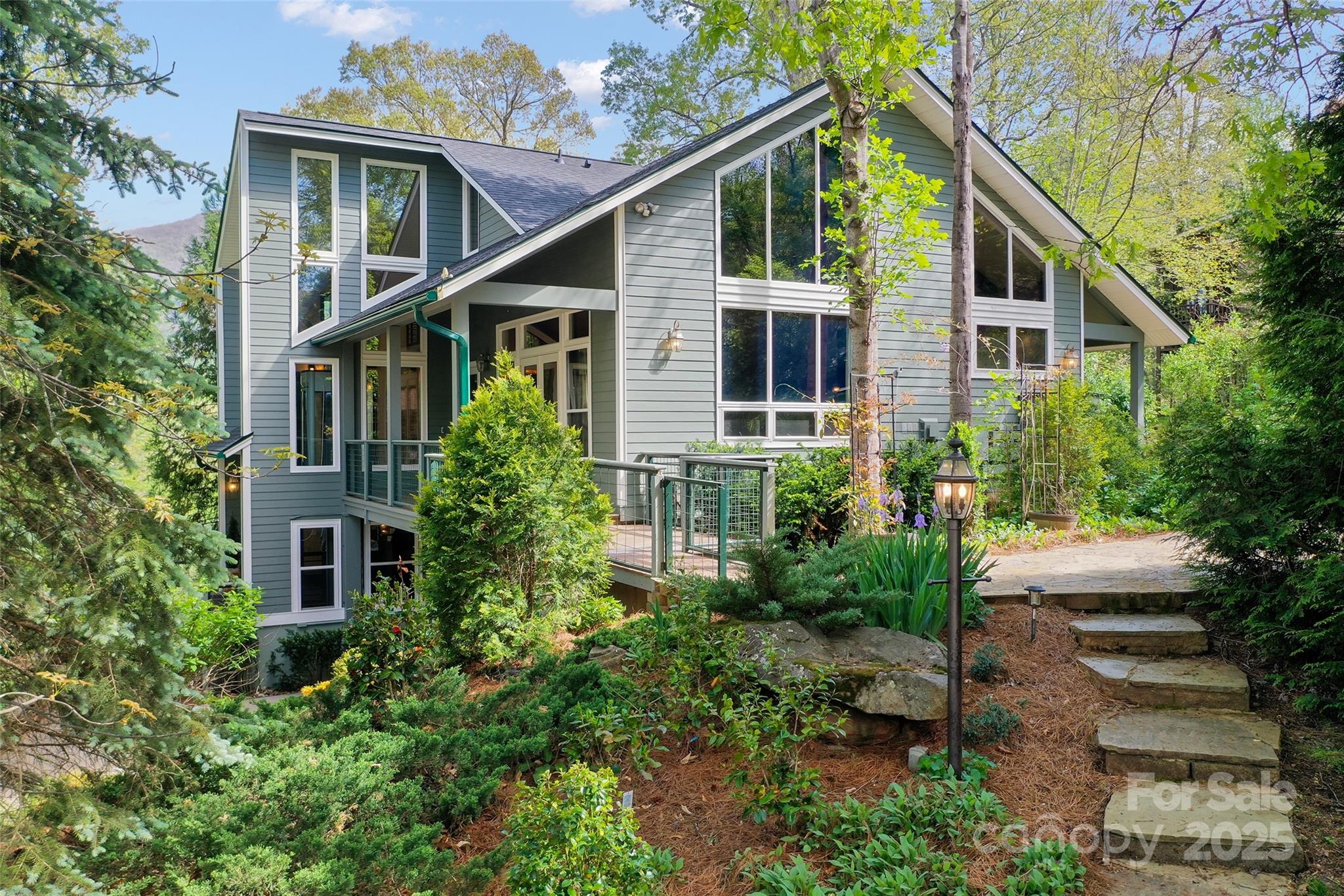 17 Ruffed Grouse Lane Waynesville NC 28786