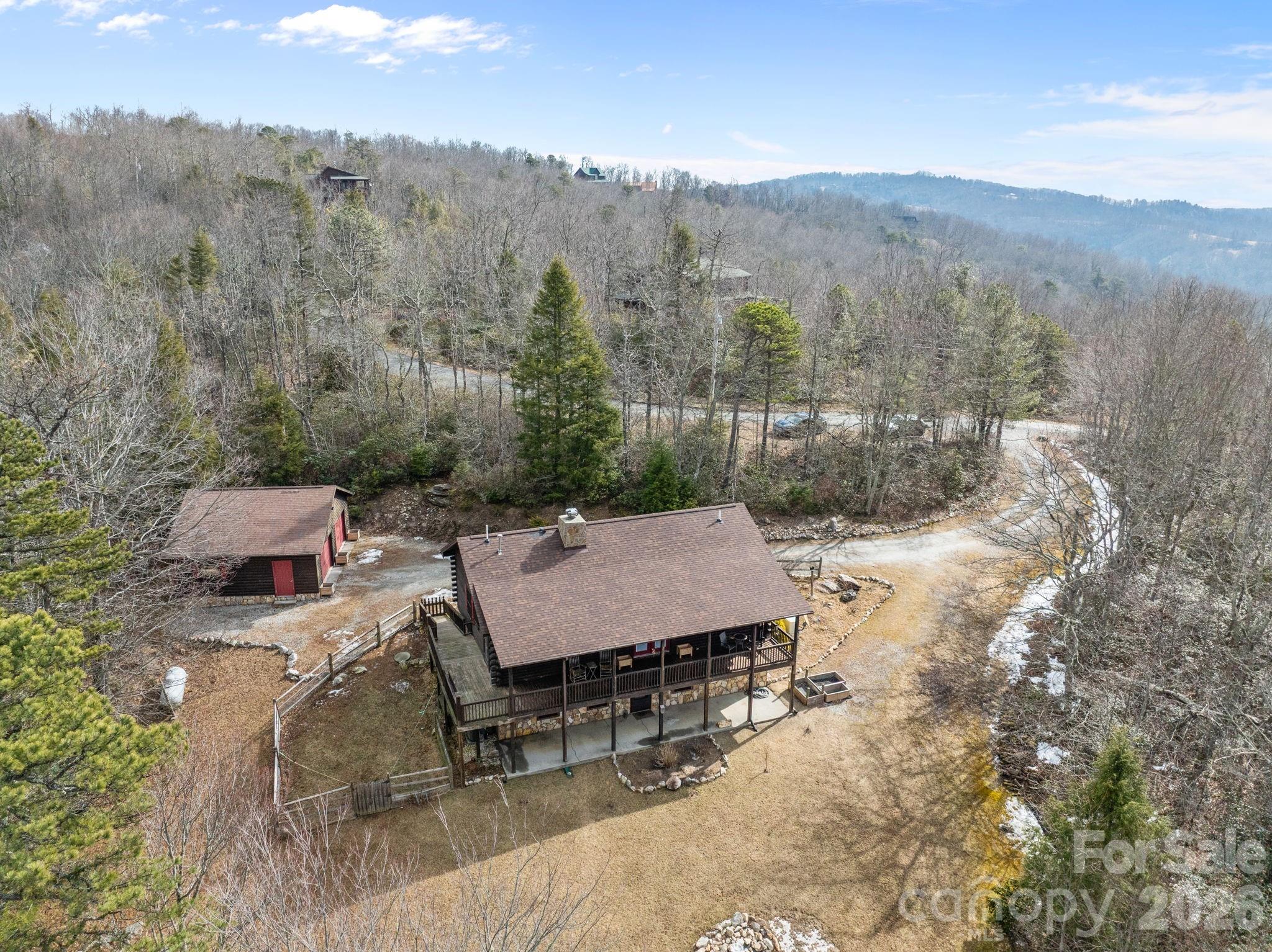 951 Pine Tree Road Spruce Pine NC 28777