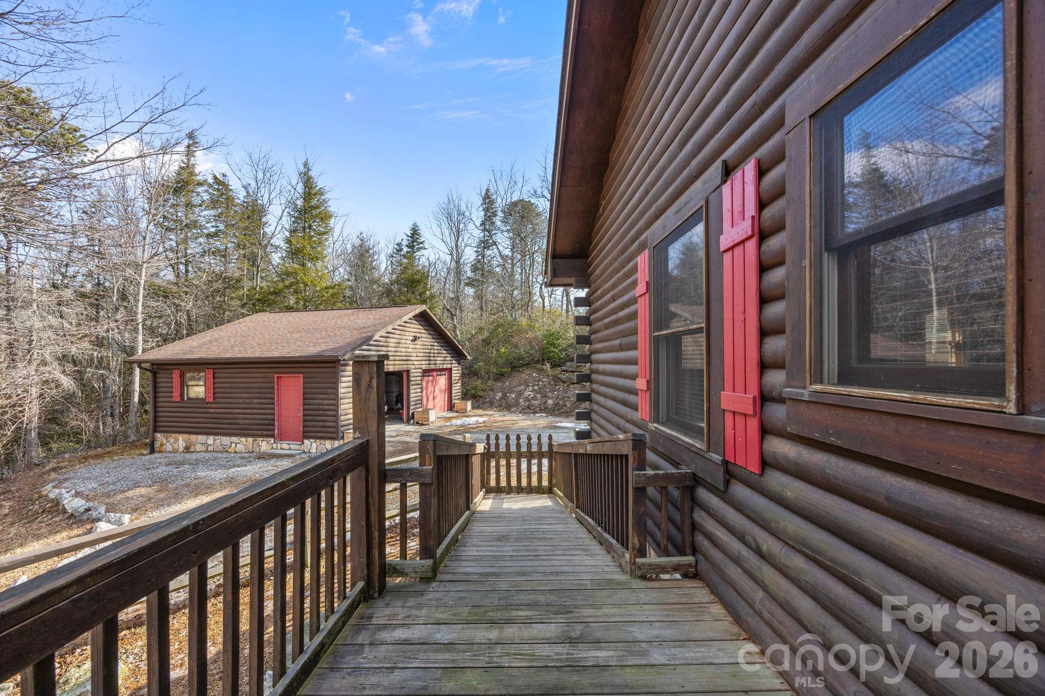 951 Pine Tree Road Spruce Pine NC 28777