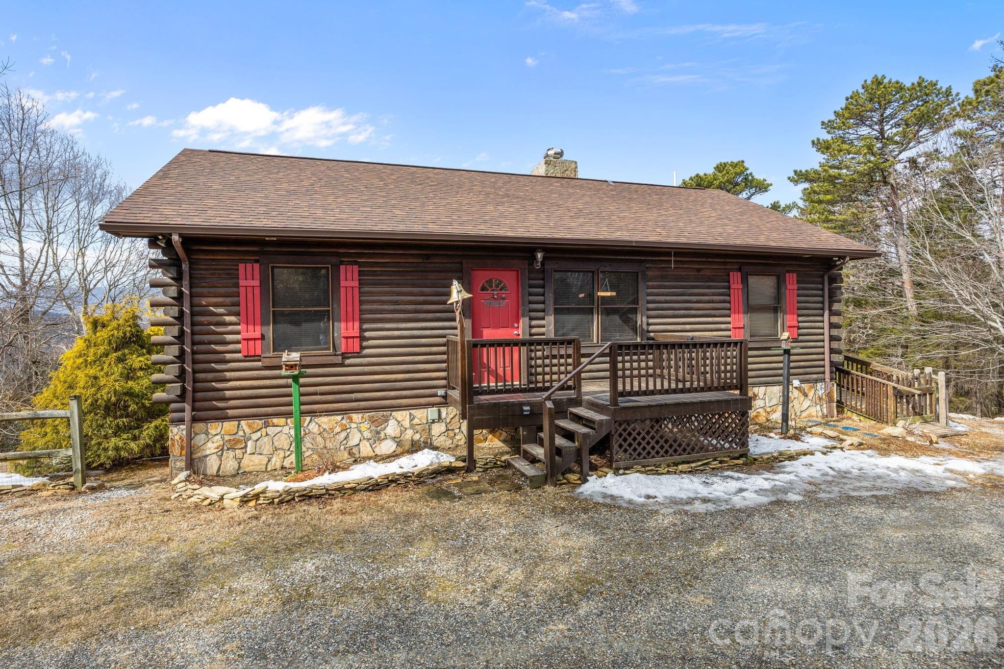 951 Pine Tree Road Spruce Pine NC 28777