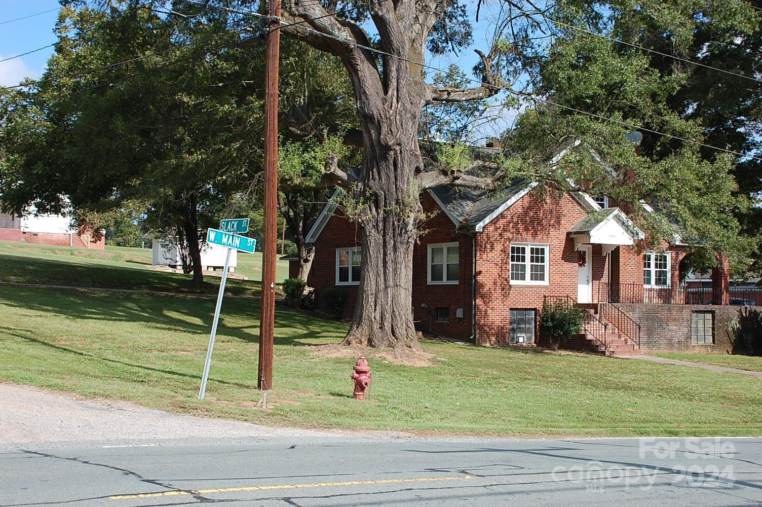 2124 W Main Street Albemarle NC 28001