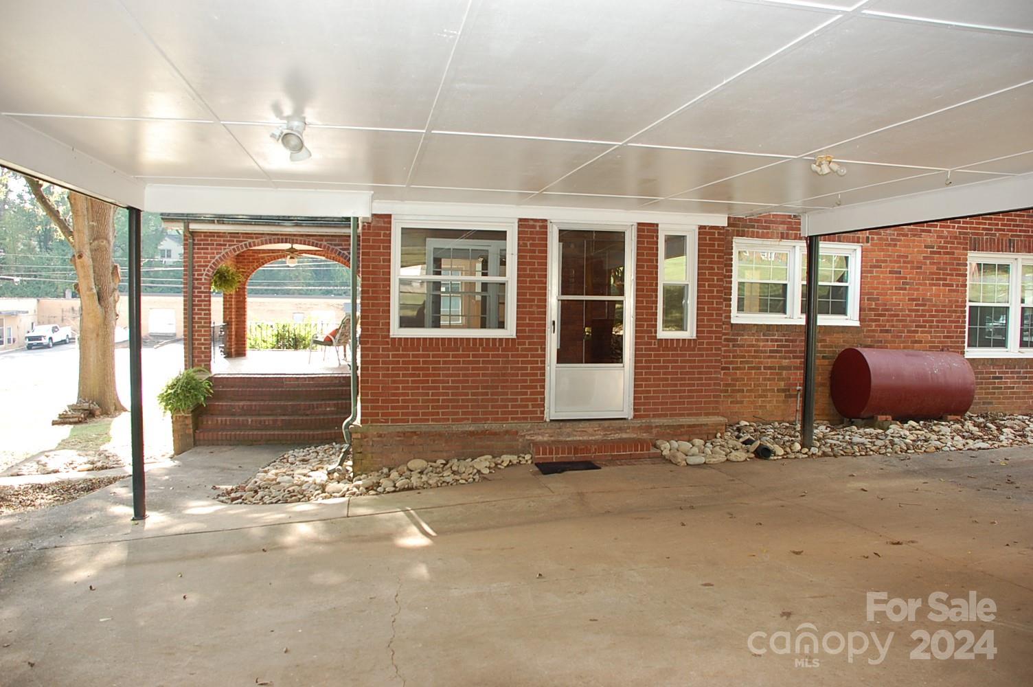 2124 W Main Street Albemarle NC 28001