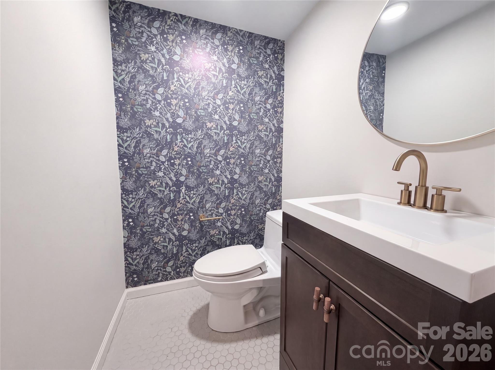 329 W Mclelland Avenue Mooresville NC 28115