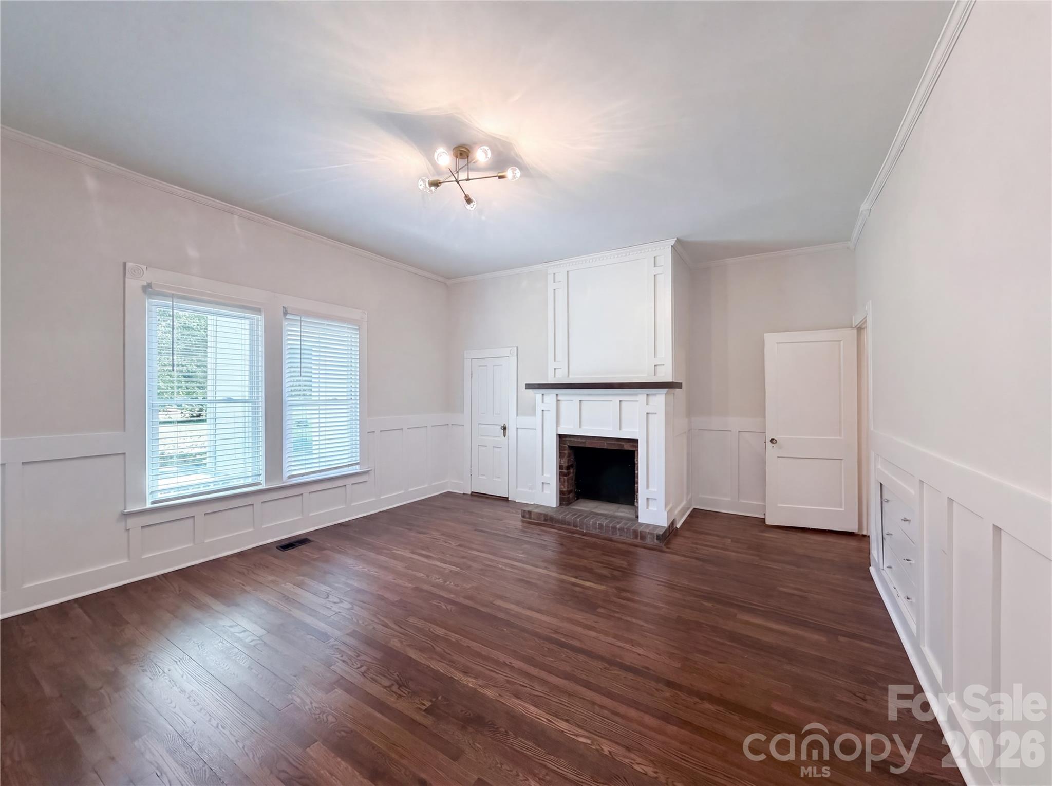 329 W Mclelland Avenue Mooresville NC 28115