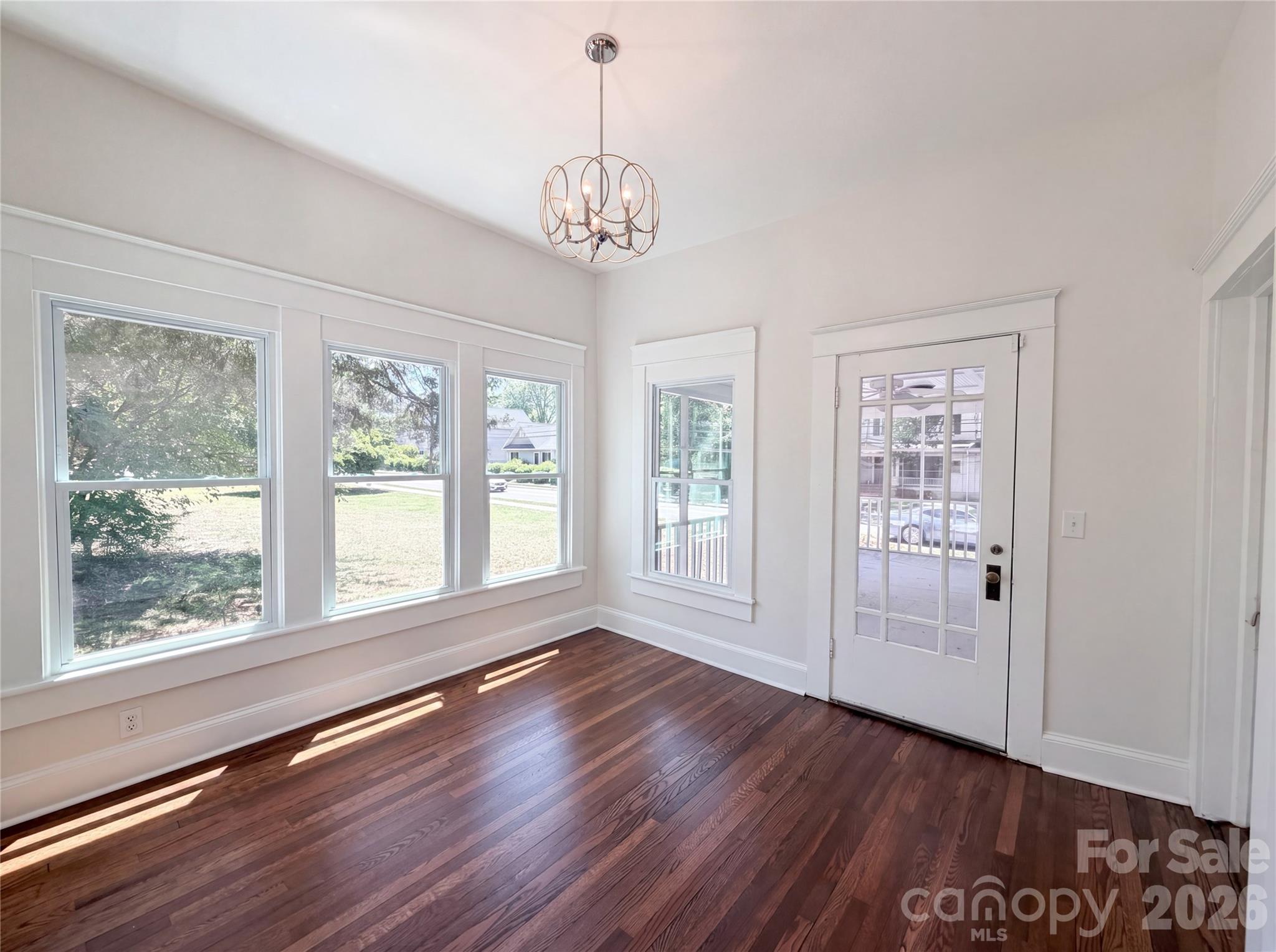 329 W Mclelland Avenue Mooresville NC 28115