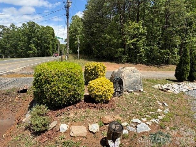 744 Deer Park Road Nebo NC 28761