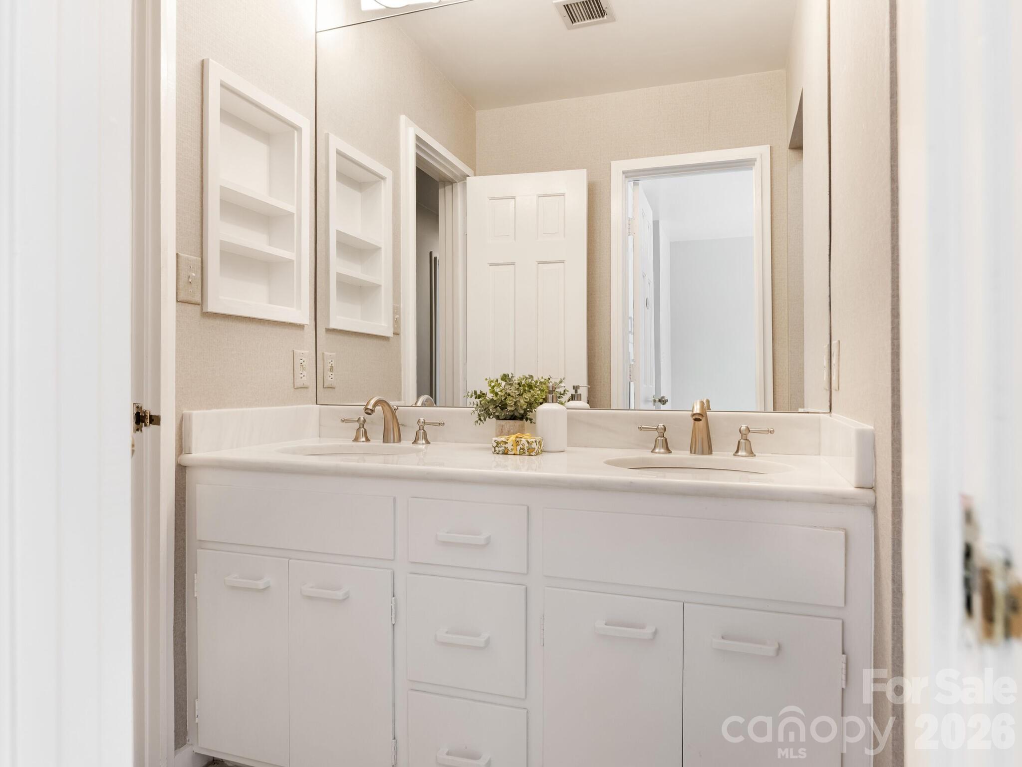 5101 Gorham Drive Charlotte NC 28226
