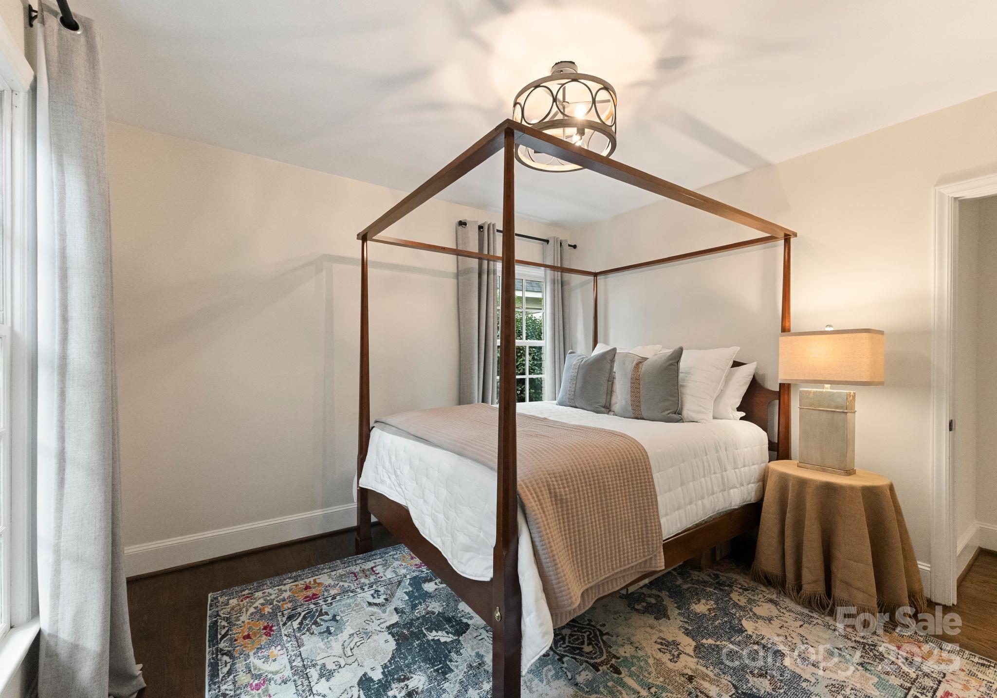 2727 Wintergreen Drive Charlotte NC 28211