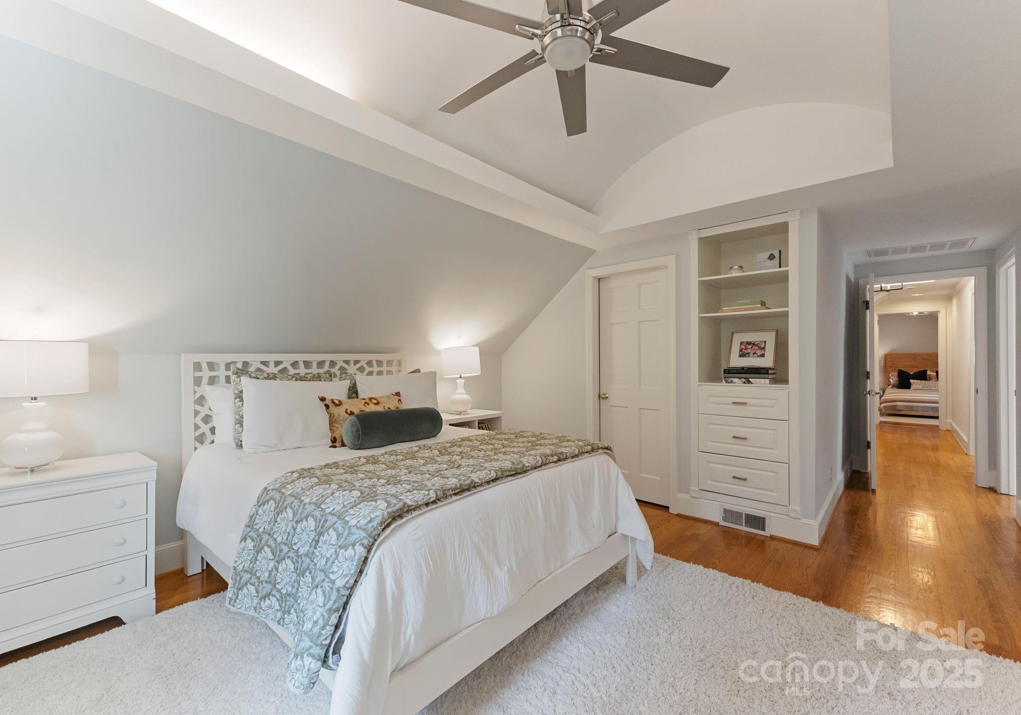 2727 Wintergreen Drive Charlotte NC 28211