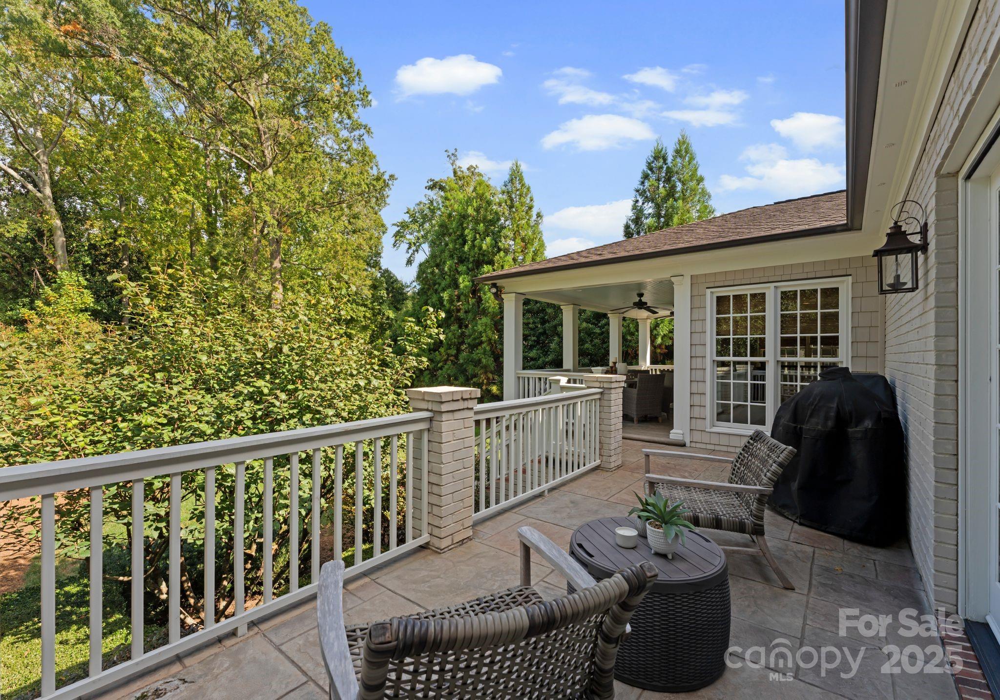 2727 Wintergreen Drive Charlotte NC 28211