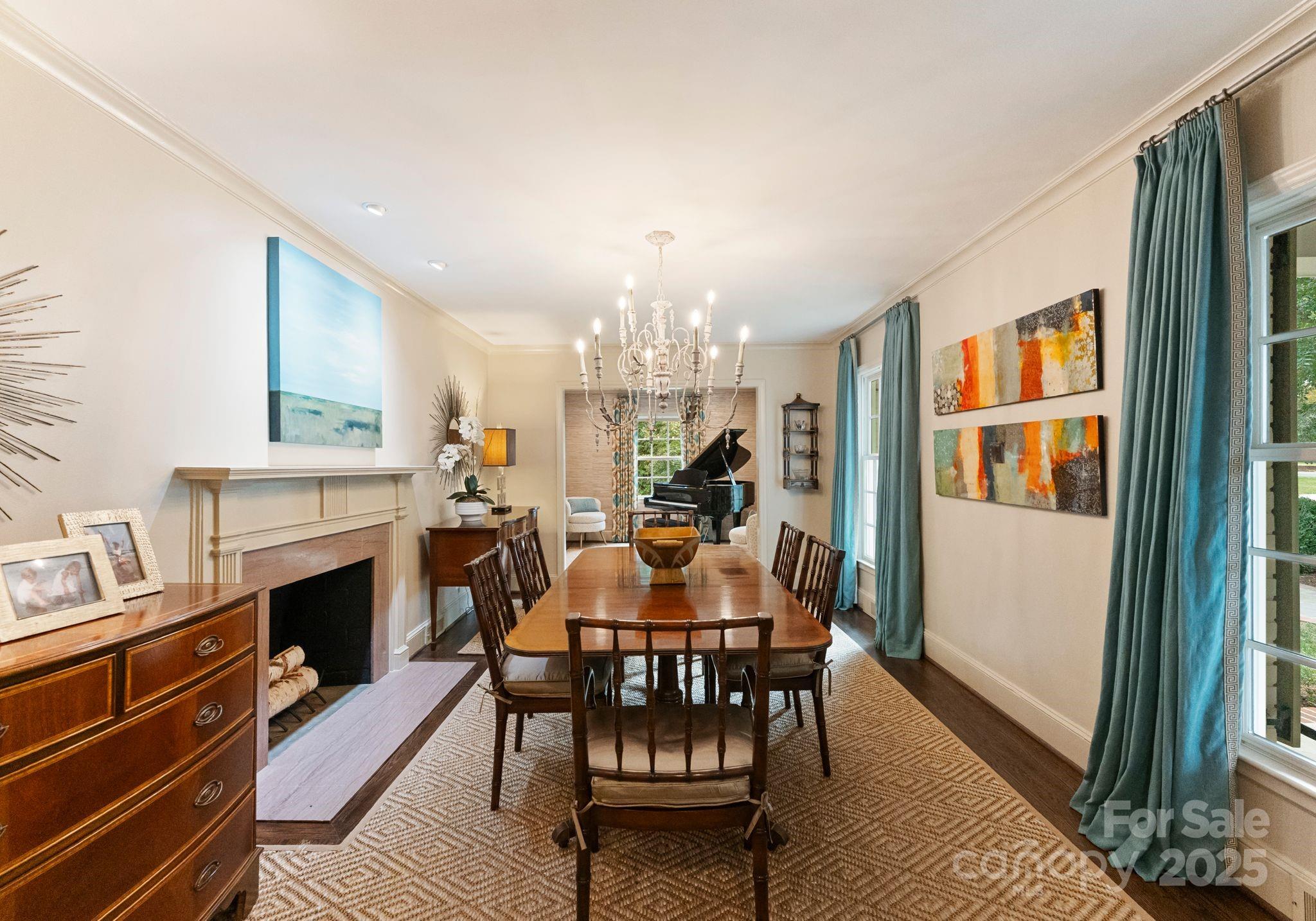 2727 Wintergreen Drive Charlotte NC 28211