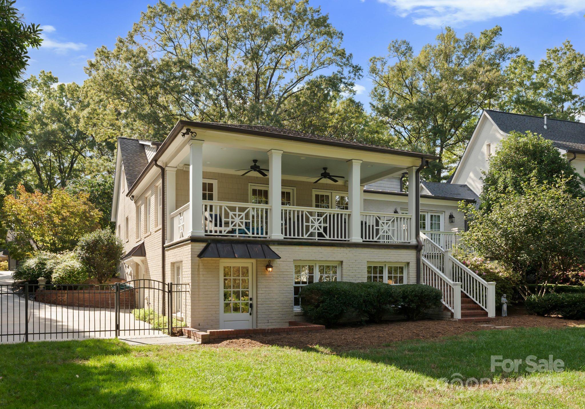 2727 Wintergreen Drive Charlotte NC 28211