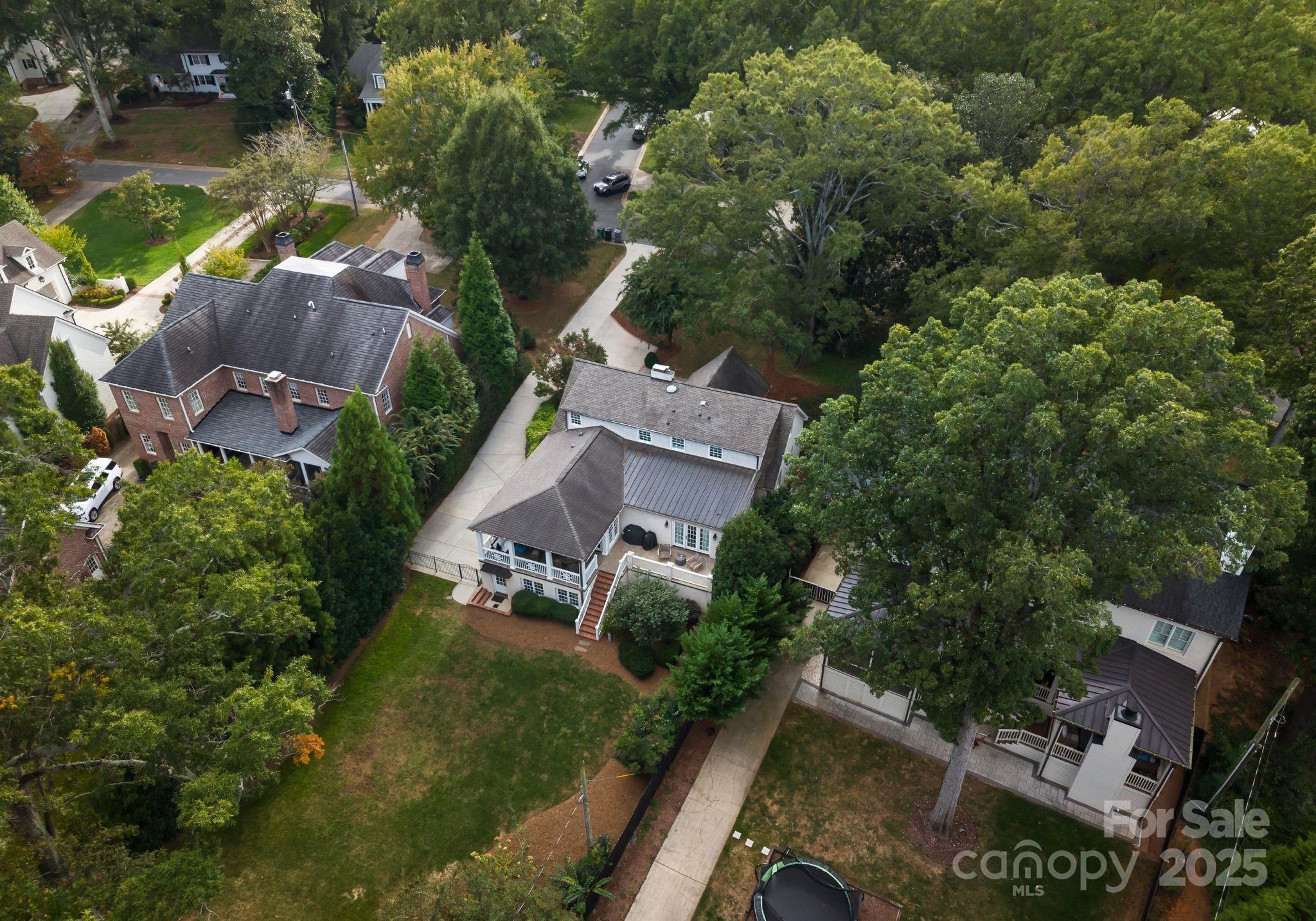 2727 Wintergreen Drive Charlotte NC 28211