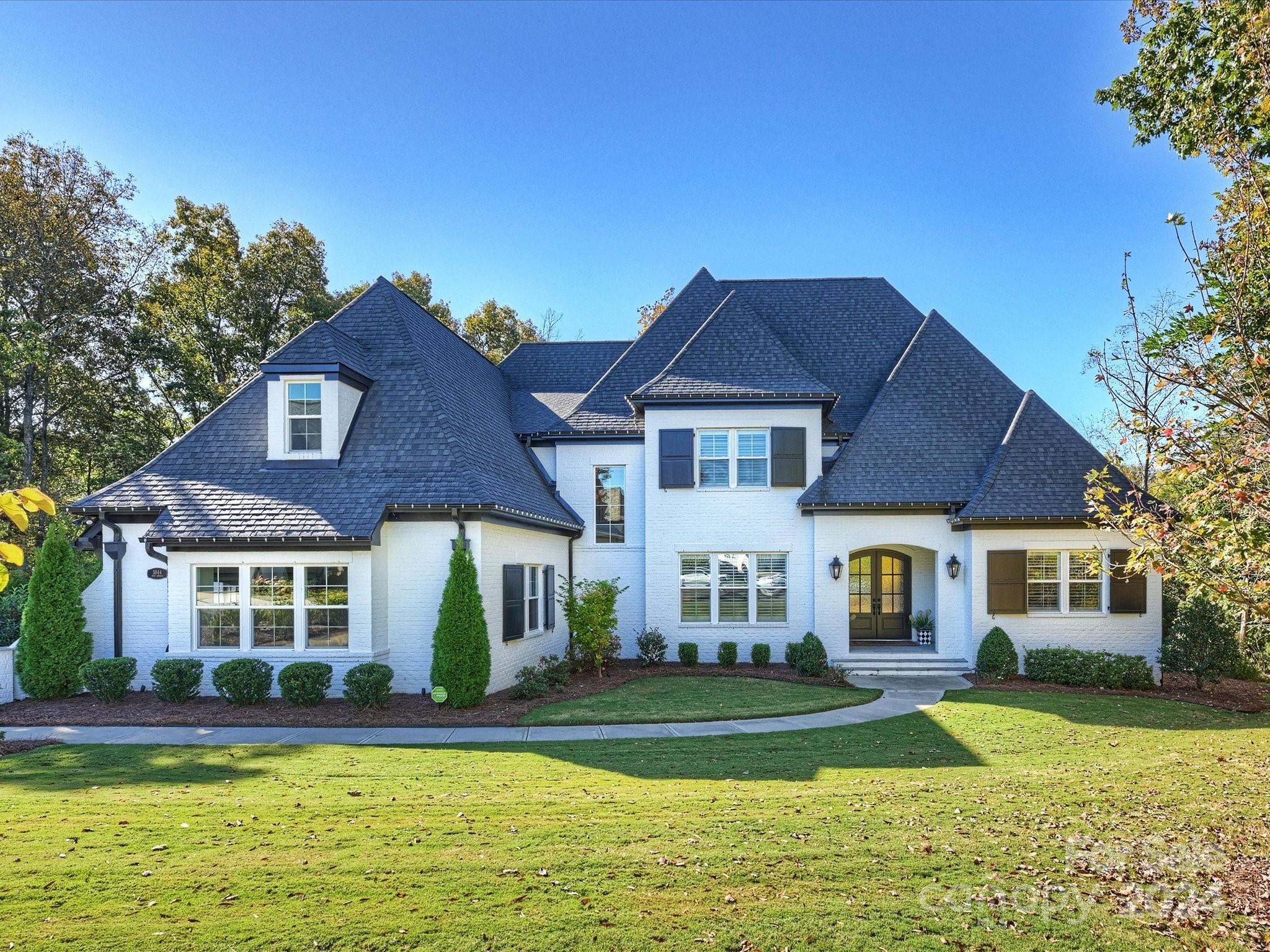 5844 Five Knolls Drive Charlotte NC 28226