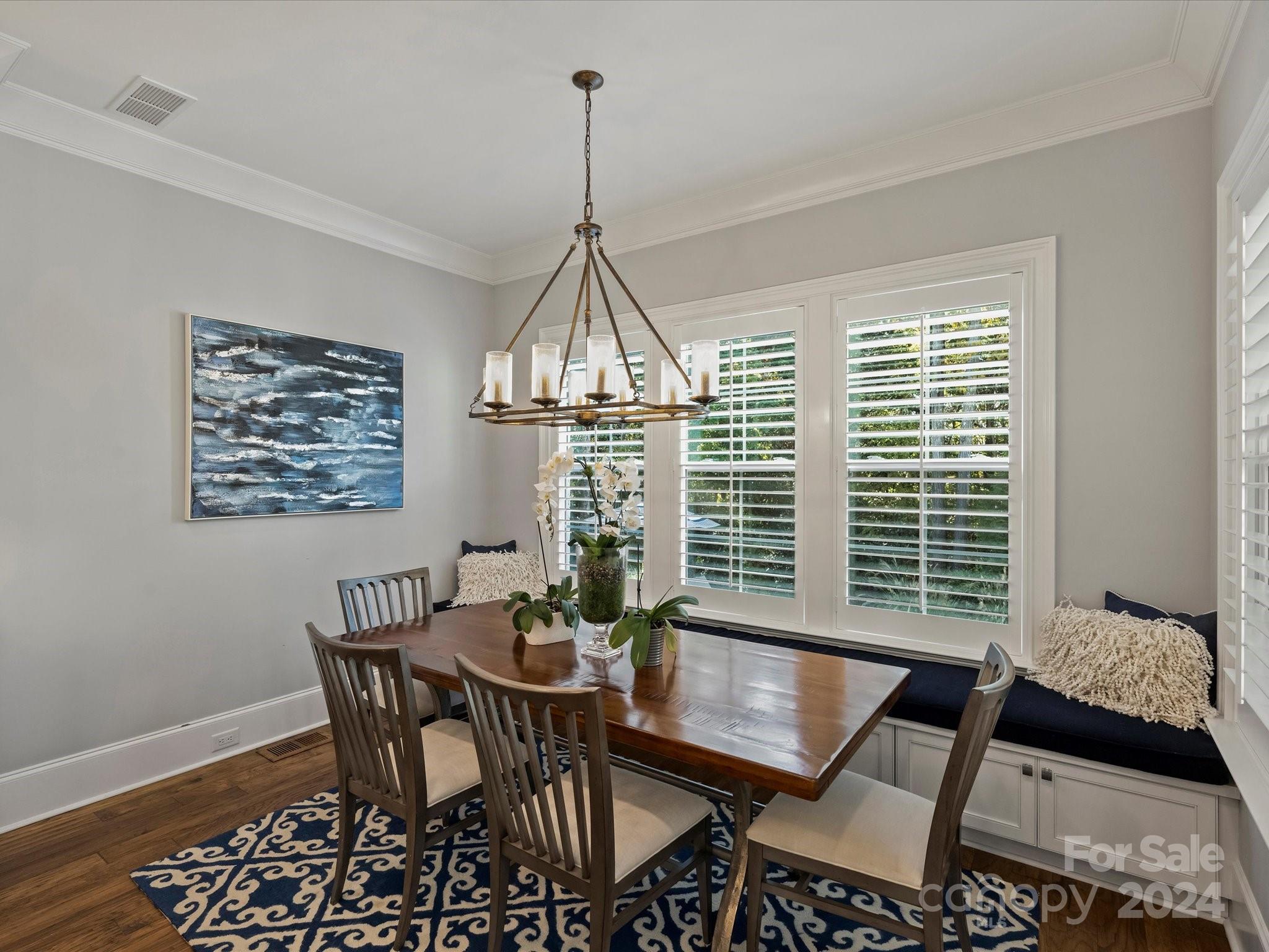 5844 Five Knolls Drive Charlotte NC 28226
