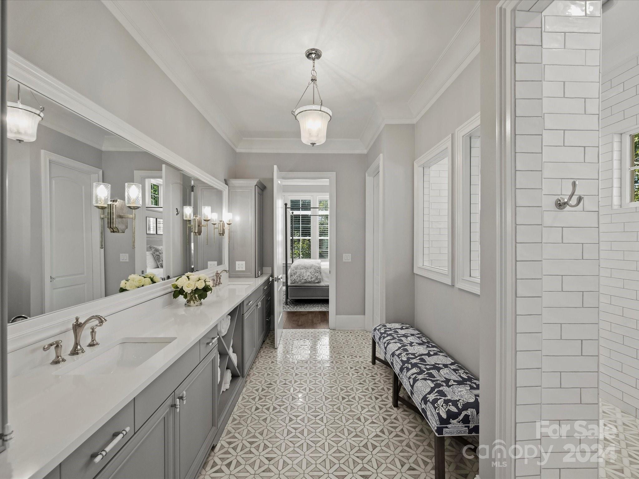 5844 Five Knolls Drive Charlotte NC 28226