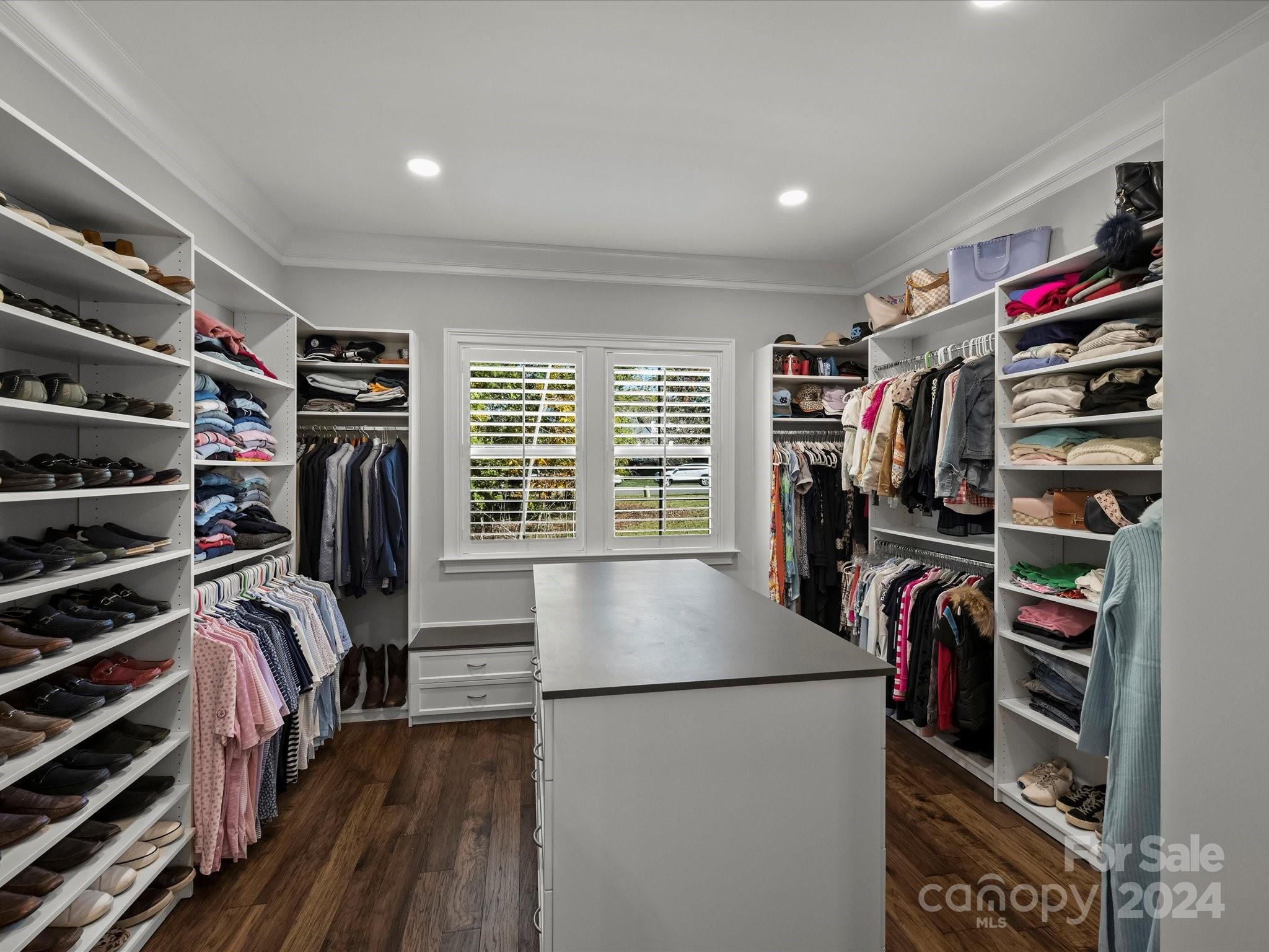 5844 Five Knolls Drive Charlotte NC 28226