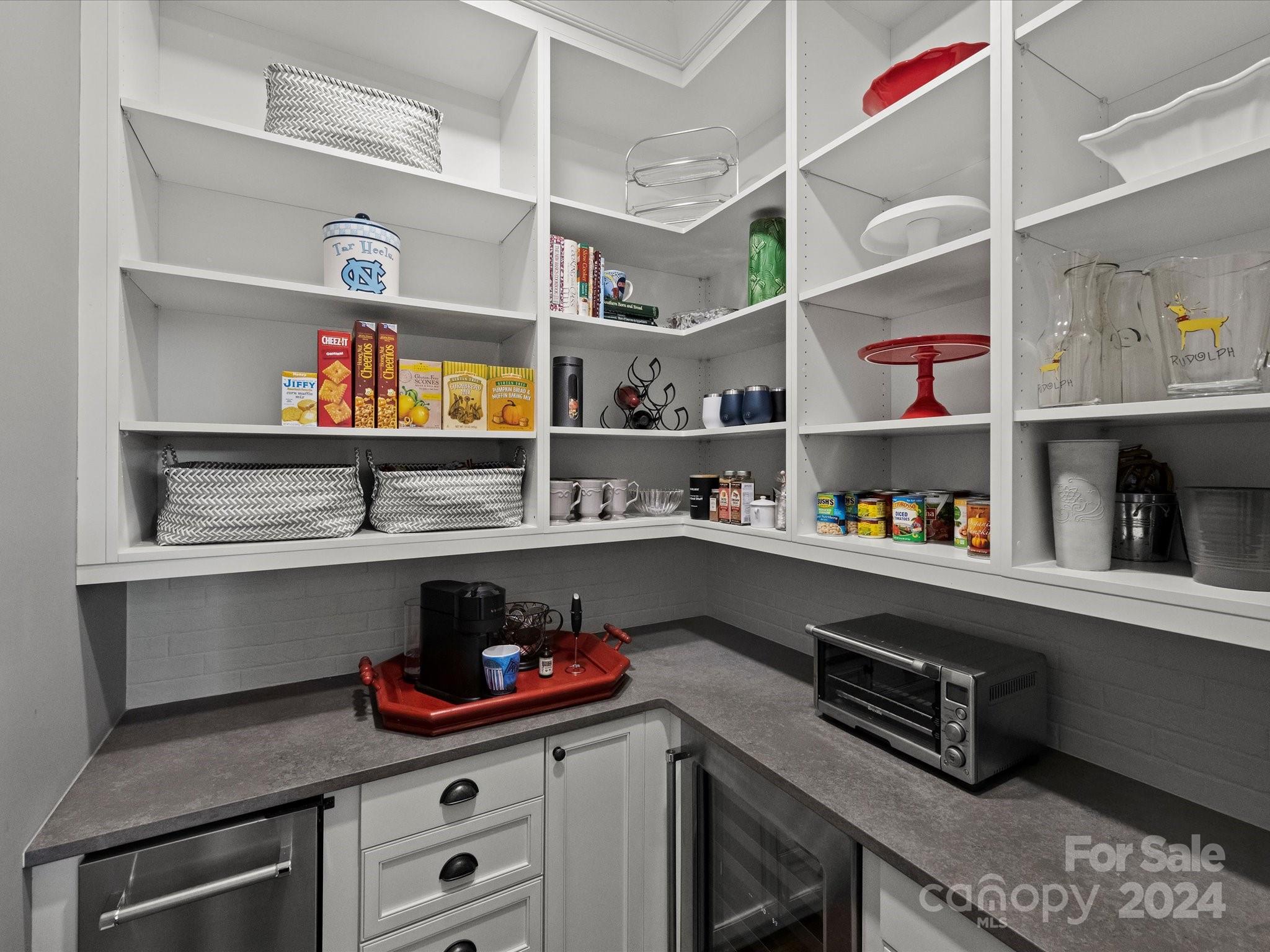 5844 Five Knolls Drive Charlotte NC 28226