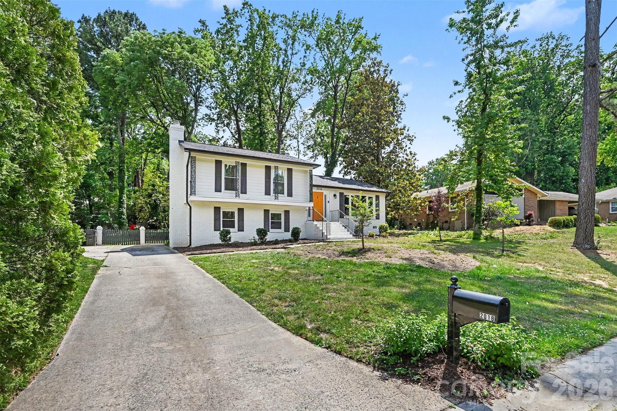 2018 Knell Drive Charlotte NC 28212