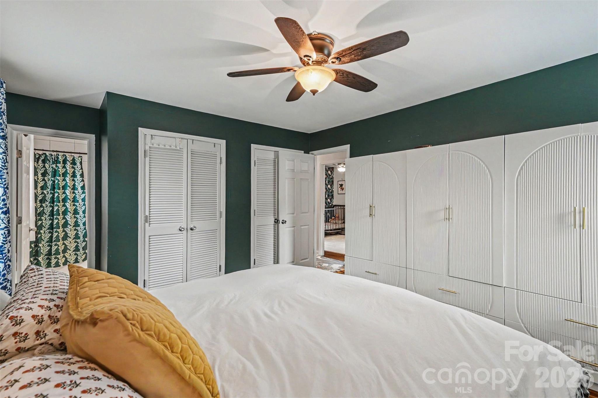 2018 Knell Drive Charlotte NC 28212