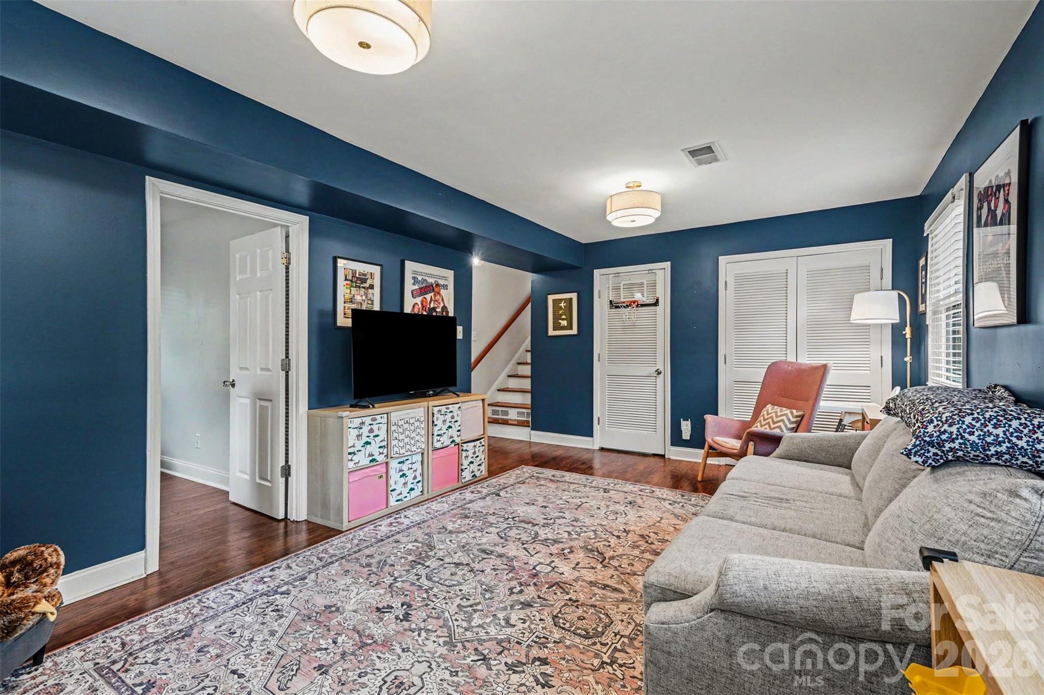 2018 Knell Drive Charlotte NC 28212