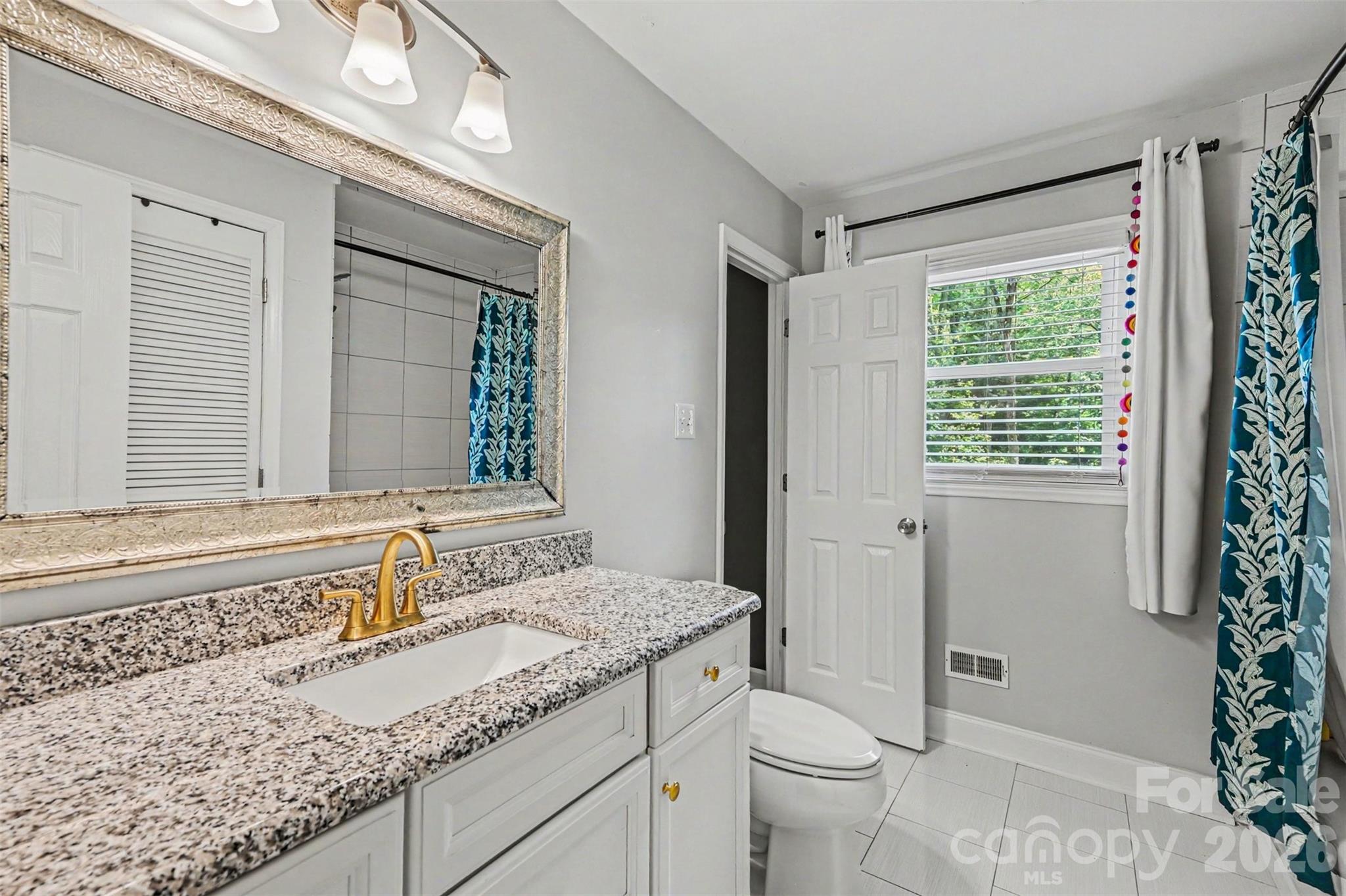 2018 Knell Drive Charlotte NC 28212
