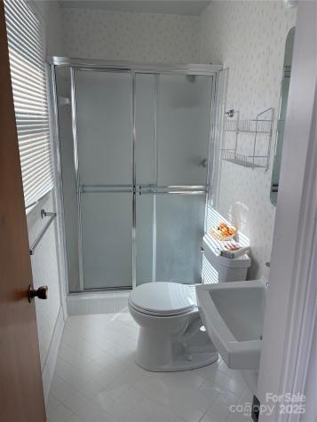 5806 Whitingham Drive Charlotte NC 28215