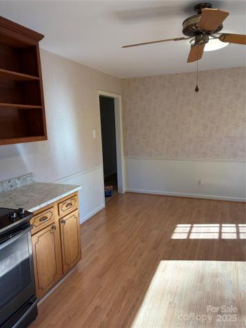 5806 Whitingham Drive Charlotte NC 28215