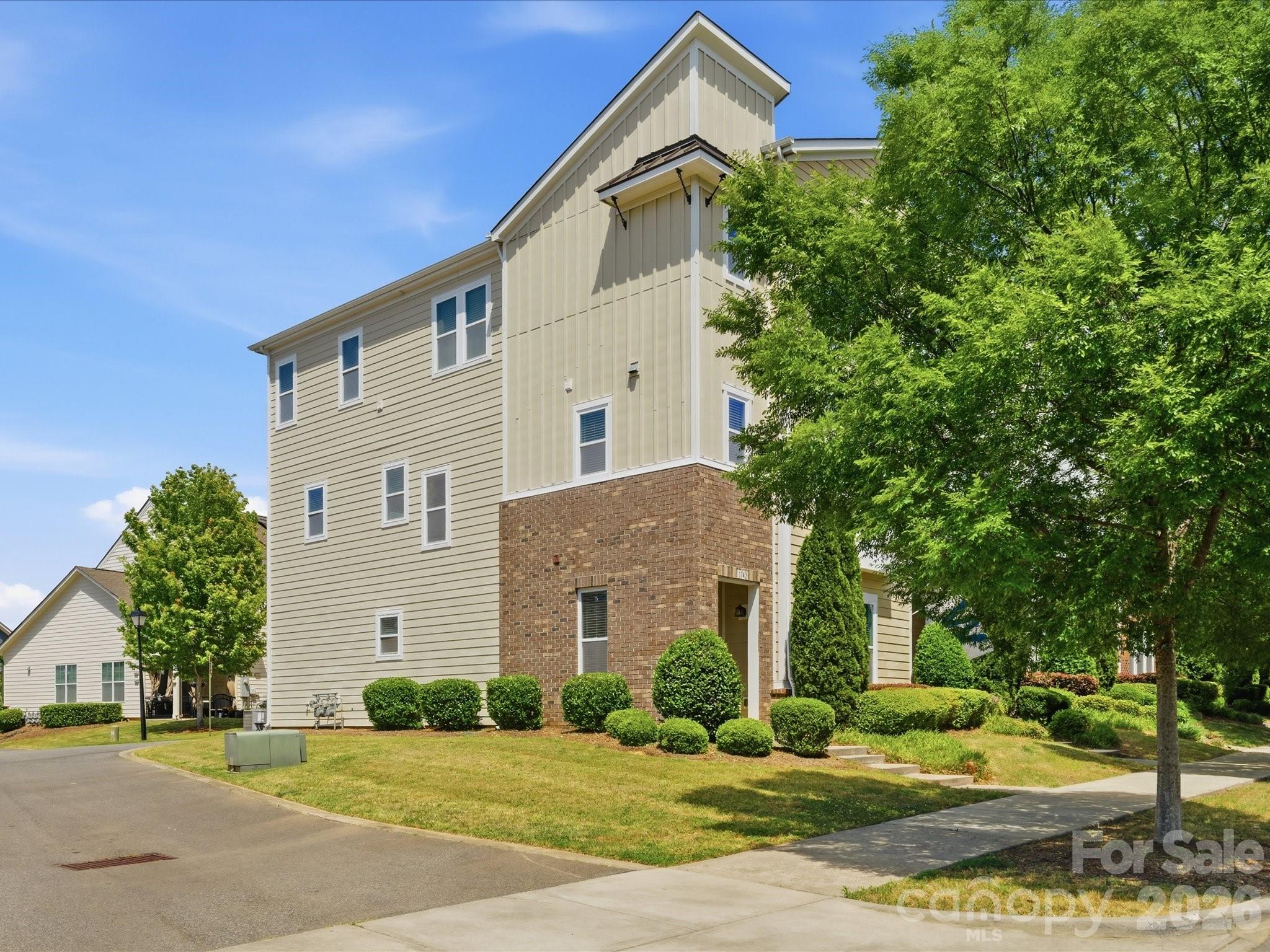 1740 Pat Garrett Street Charlotte NC 28206