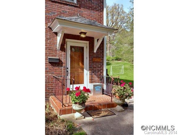 29 Farrwood Avenue Asheville NC 28804