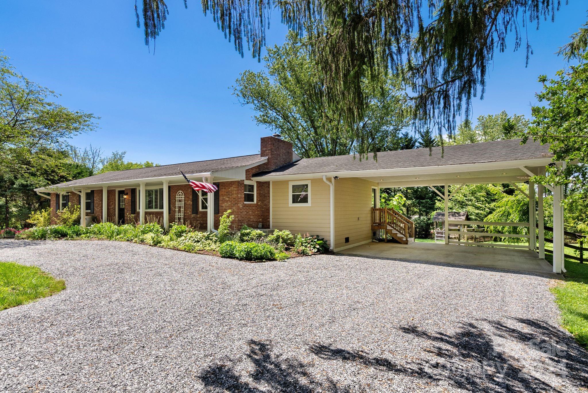 7 Forge Drive Mills River NC 28759