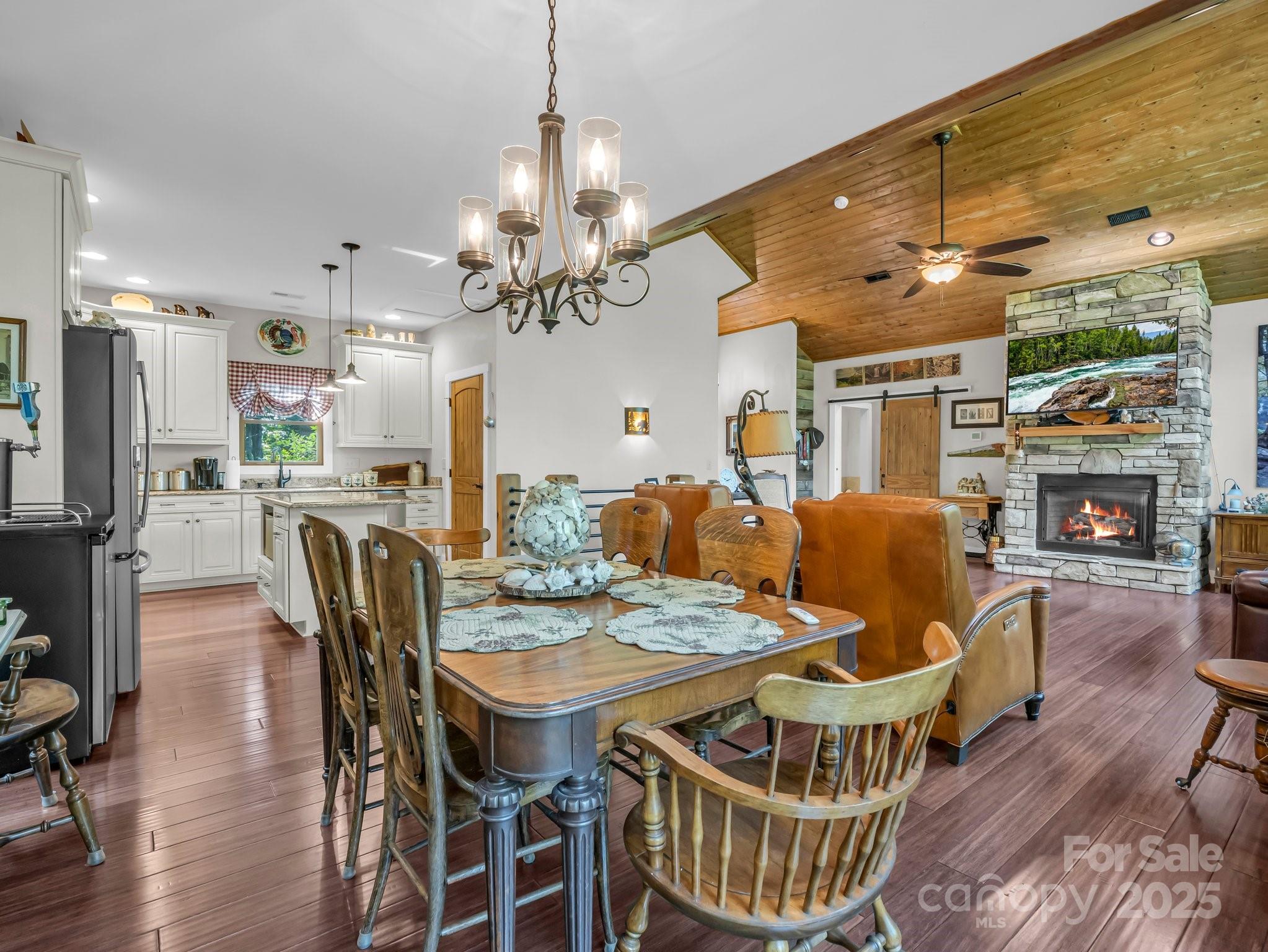 159 Bee Tree Point Lake Lure NC 28746