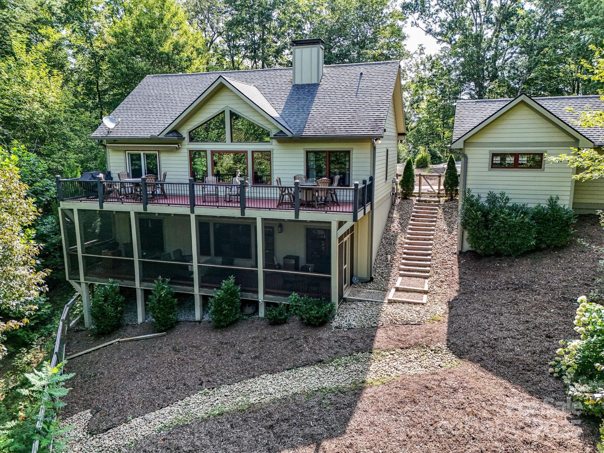 159 Bee Tree Point Lake Lure NC 28746