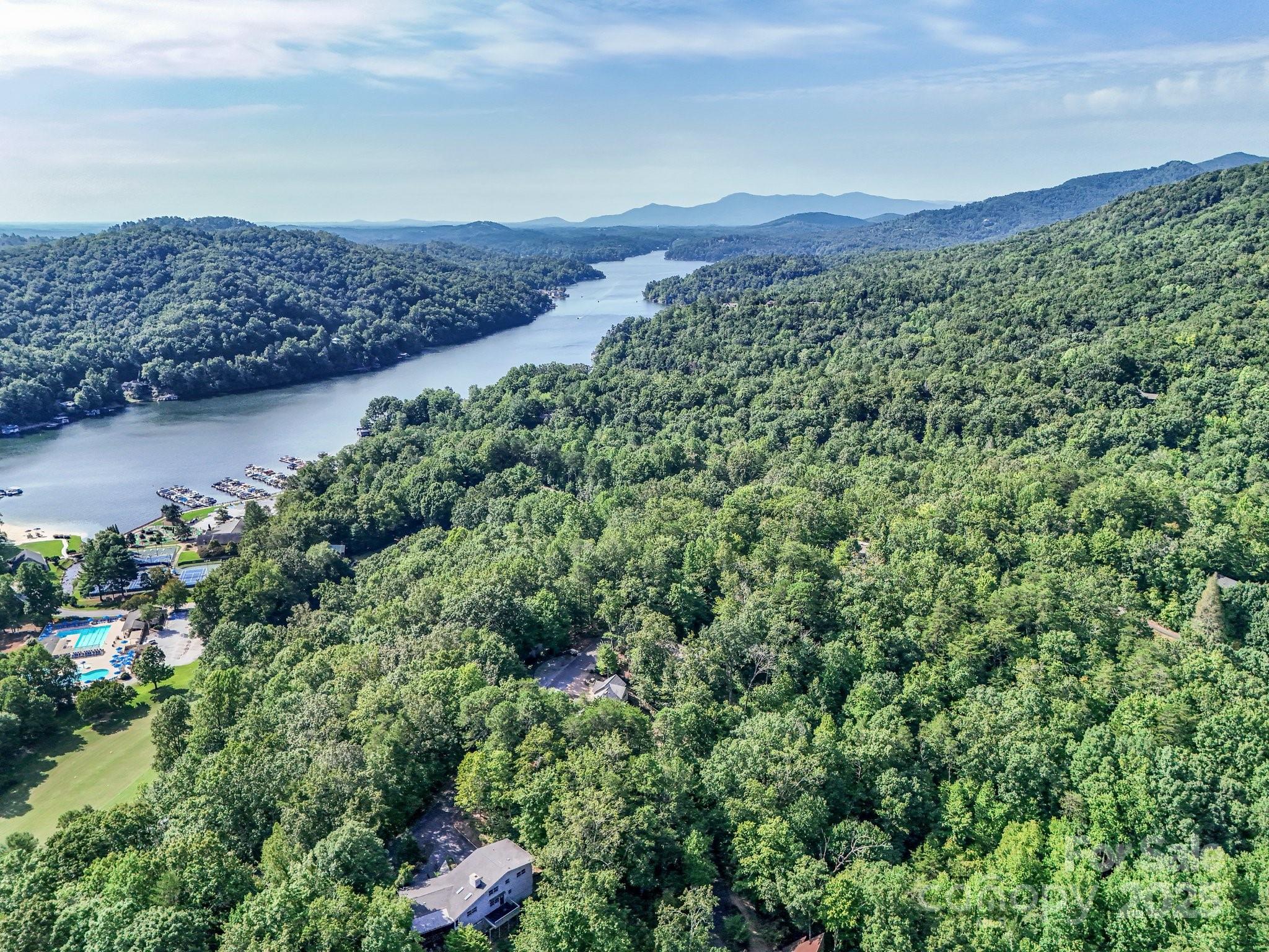 159 Bee Tree Point Lake Lure NC 28746
