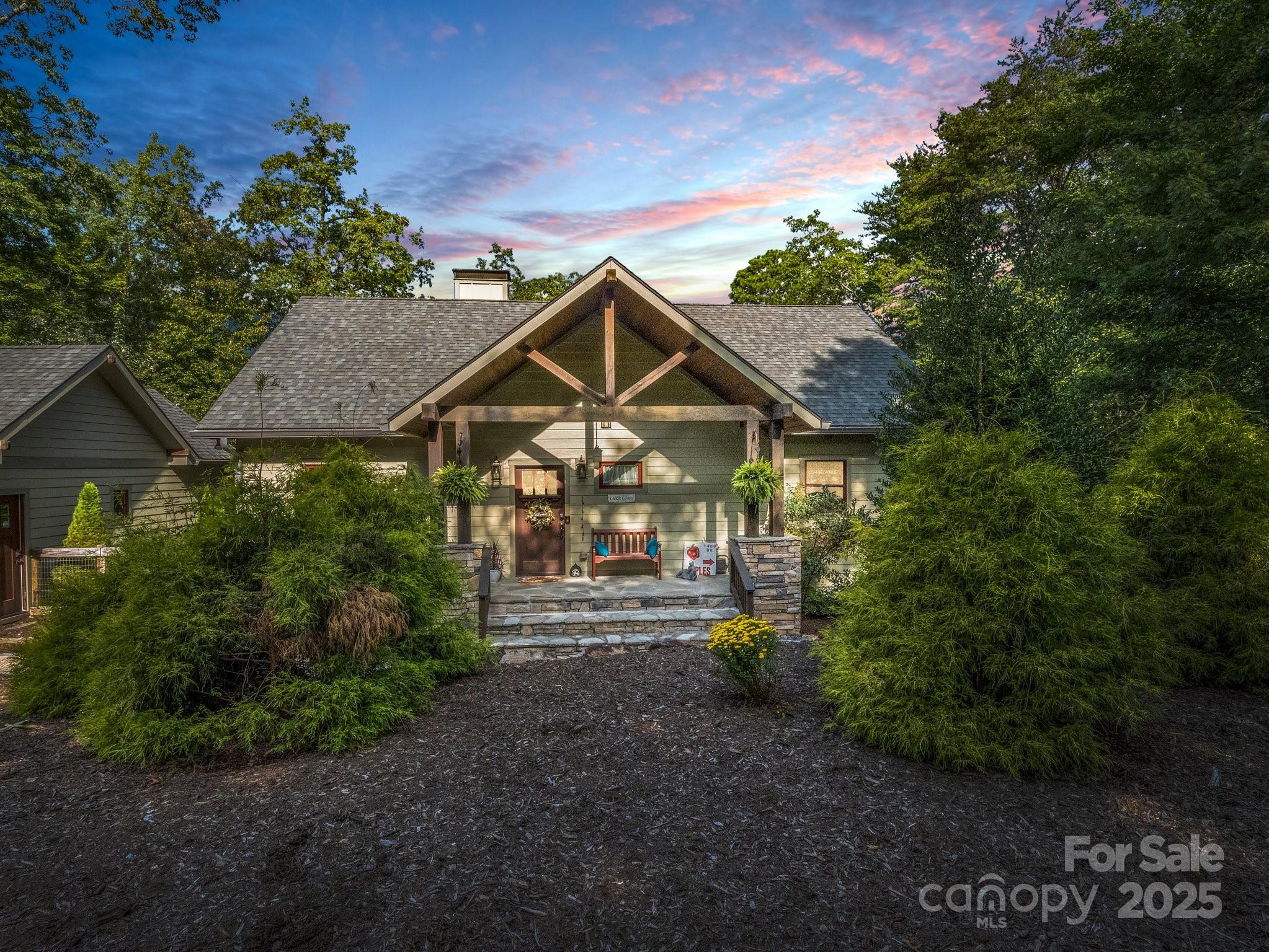 159 Bee Tree Point Lake Lure NC 28746