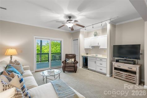 147 Club Colony Lane Lake Toxaway NC 28747