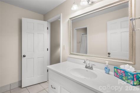 147 Club Colony Lane Lake Toxaway NC 28747