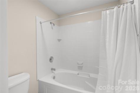 147 Club Colony Lane Lake Toxaway NC 28747