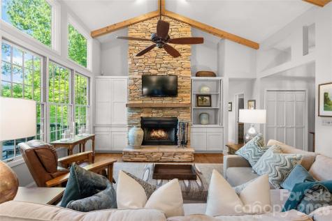 147 Club Colony Lane Lake Toxaway NC 28747