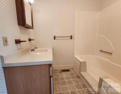 2919 Teton Drive Newton NC 28658