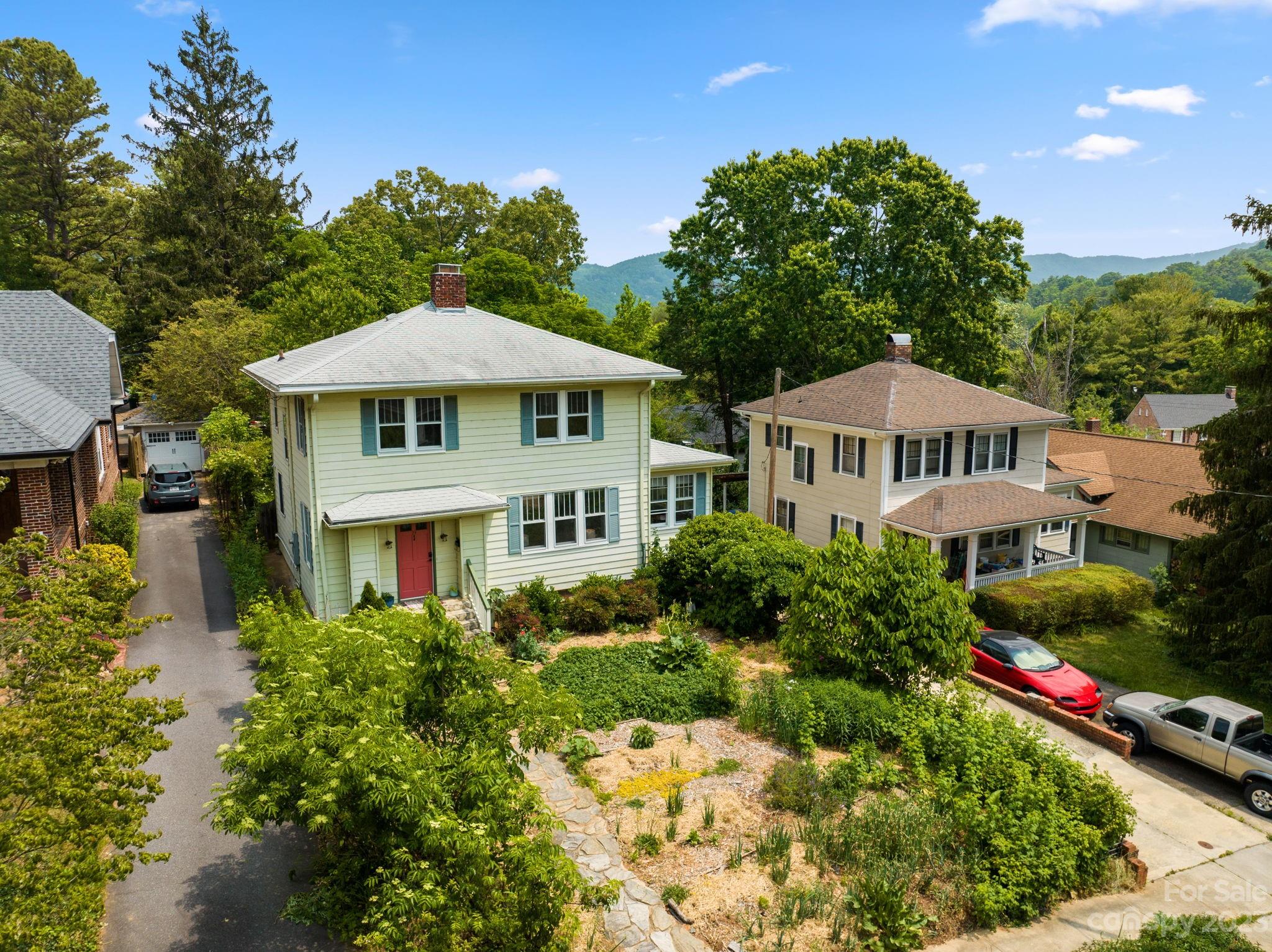 19 Mount Vernon Circle Asheville NC 28804