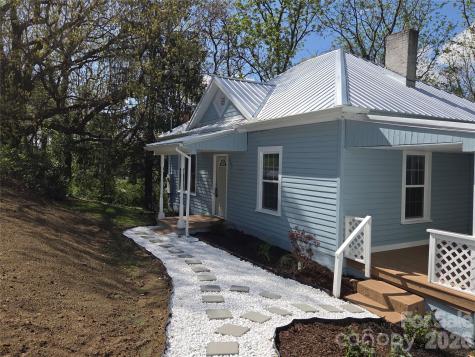 267 Beaverdam Street Canton NC 28716