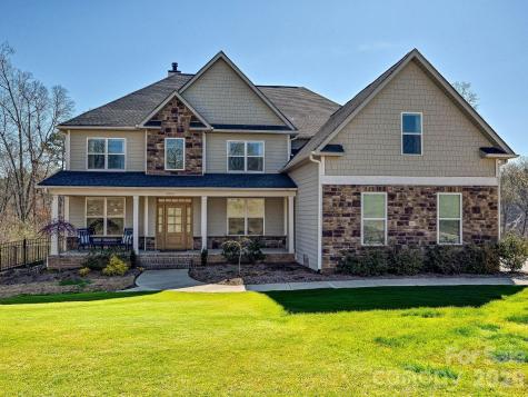 1052 Lakefront Woods Belmont NC 28012